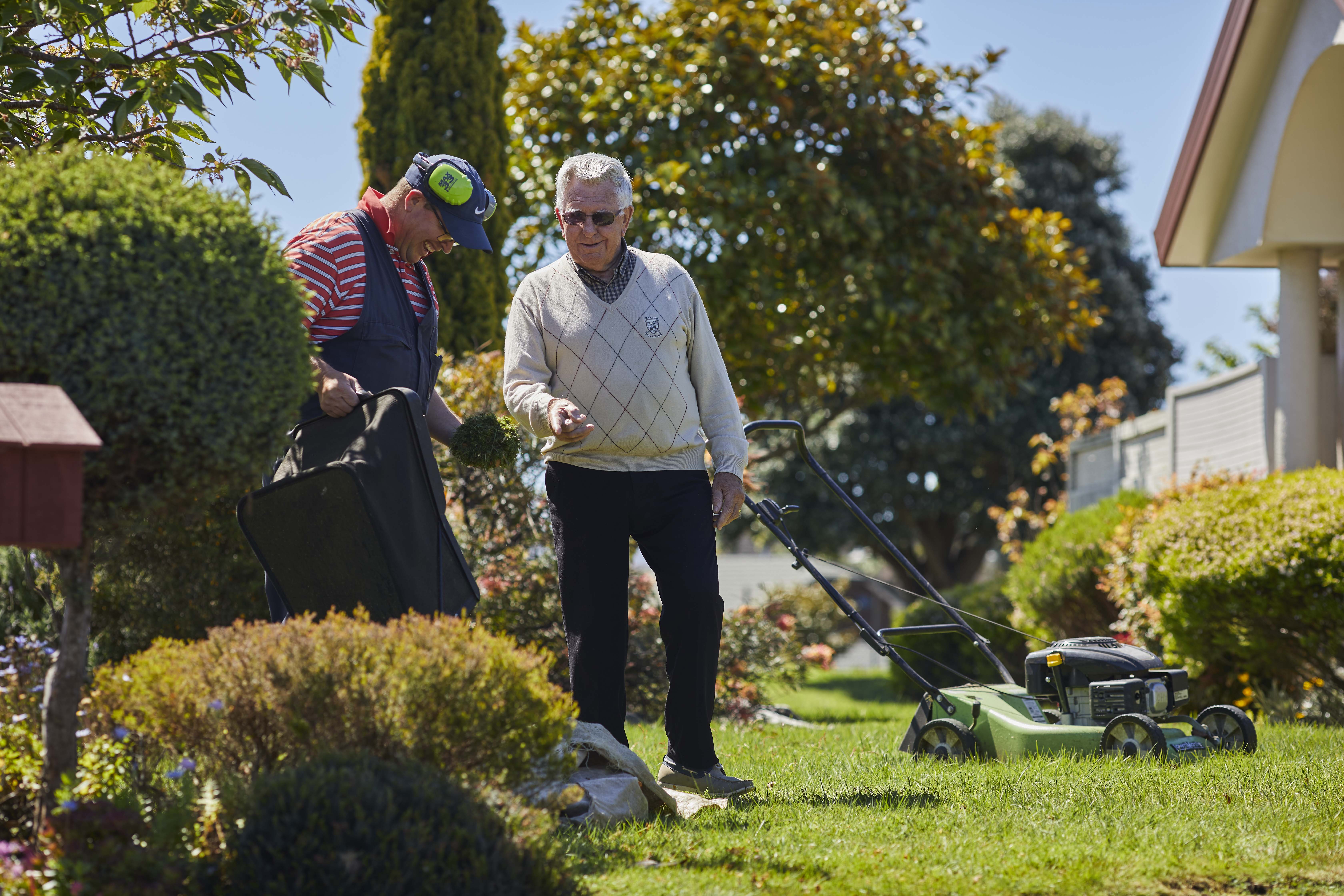 Lawnmowing 39